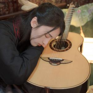 光荣洞里操逼视频
